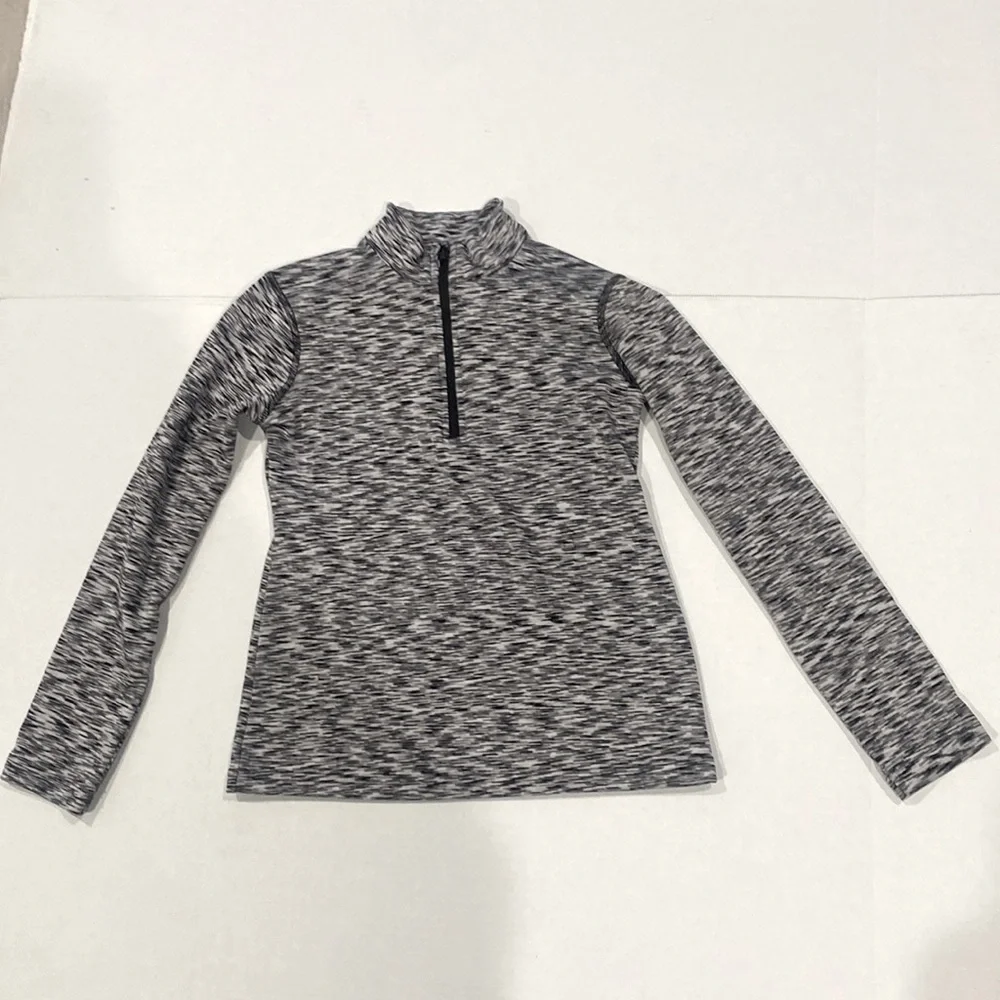 Girls blouses 1 ROCAWEAR pink 6-6X, 1 RAINWEAR gray pullover zip up      SIZE 6X - Picture 2 of 10